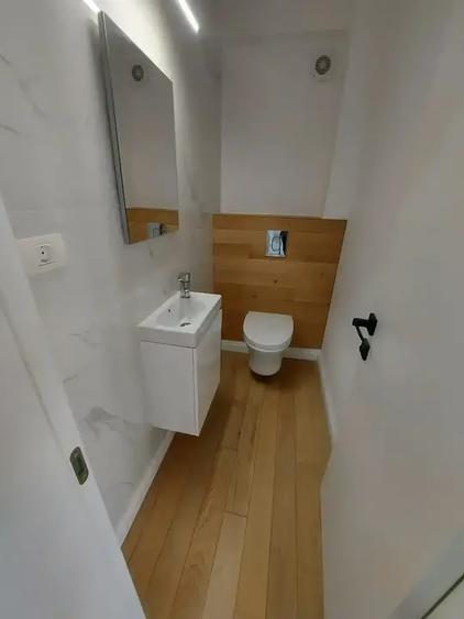Apartament cu 3 camere decomandat în Eminescu