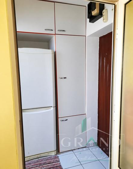 Apartament cu 3 camere semidecomandat, mobilat în Mănăștur