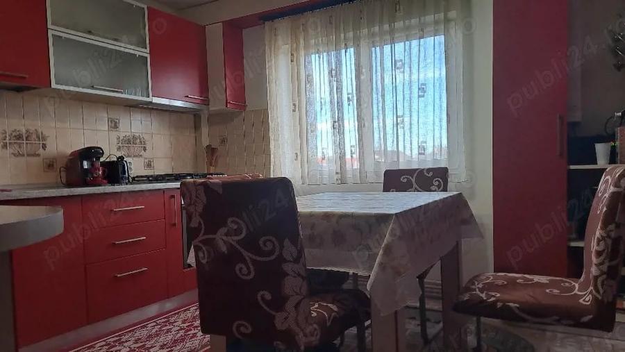 Apartament cu 3 camere decomandat în Șag