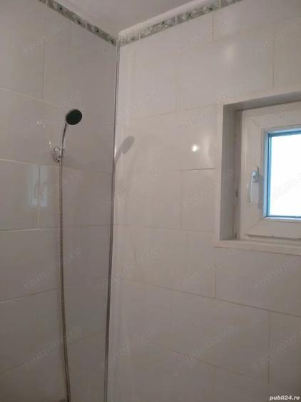 Apartament cu 3 camere decomandat în Gară