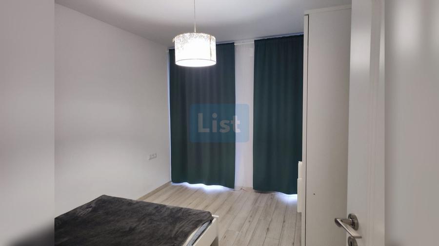 Apartament cu 3 camere semidecomandat în Iris