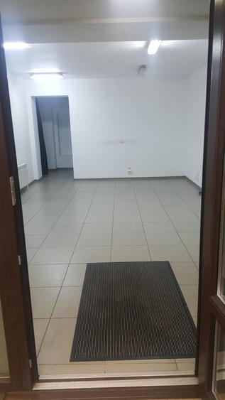 Spațiu comercial, de 32 mp, în Central