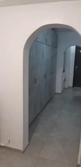 Apartament cu 2 camere decomandat, mobilat în Berceni
