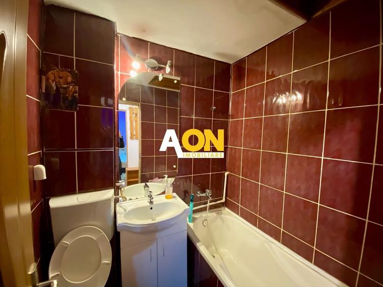 Apartament cu 2 camere decomandat, mobilat în Cetate