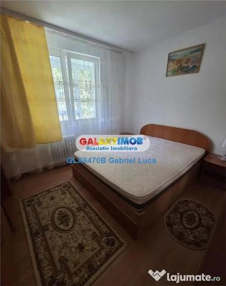Apartament cu 2 camere semidecomandat în Berceni