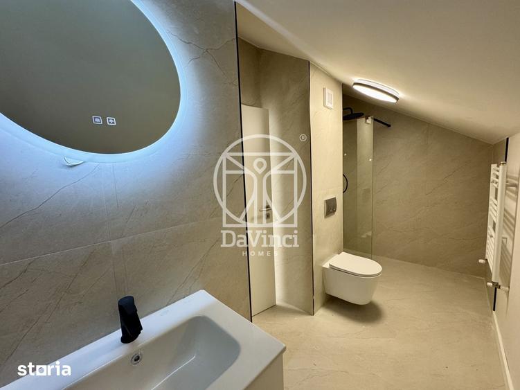 Apartament cu 5 camere în Cristian