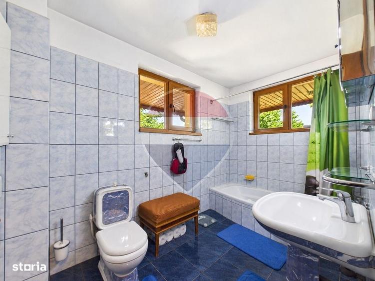 Casă cu 4 camere în Ștefăneștii de Sus