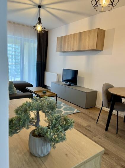 Apartament cu 2 camere semidecomandat, mobilat în Gheorgheni