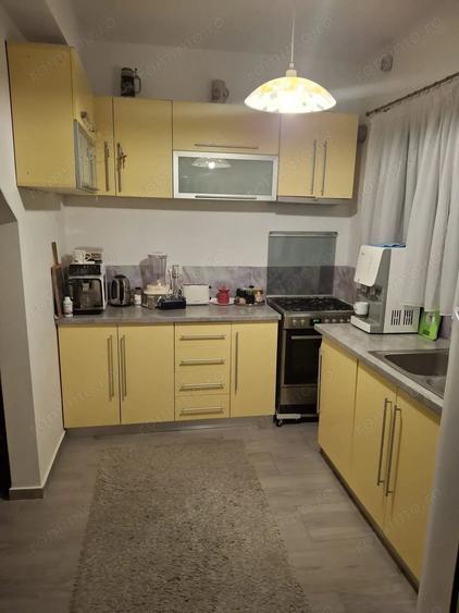 Casă cu 4 camere cu Teren 250 Mp în Prelungirea Ferentari