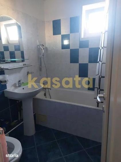 Apartament cu 3 camere în Crângași