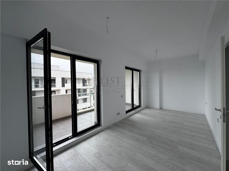 Apartament cu 4 camere în Fundeni