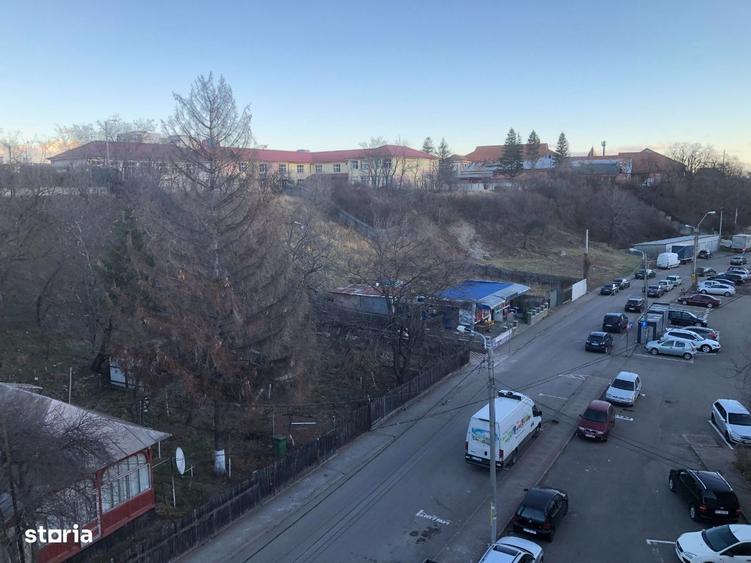 Garsonieră în Mărăței