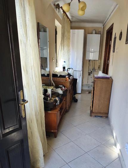 Casă cu 2 camere cu Teren 200 Mp în Central