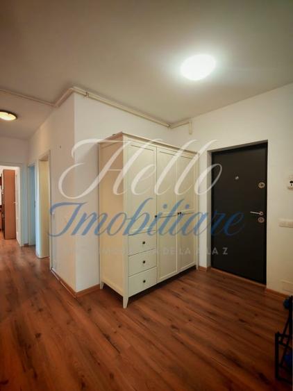 Apartament cu 3 camere semidecomandat în Zorilor