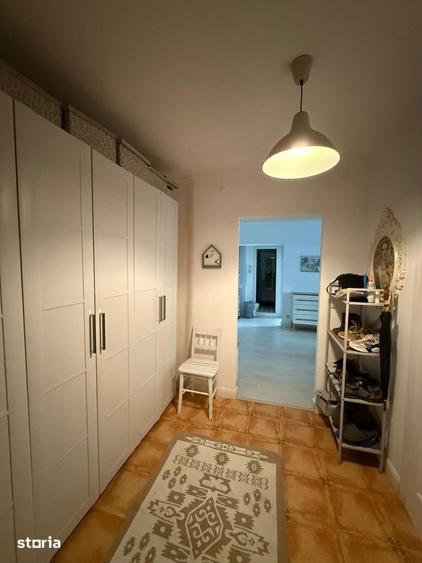 Apartament cu 2 camere semidecomandat în Ghencea