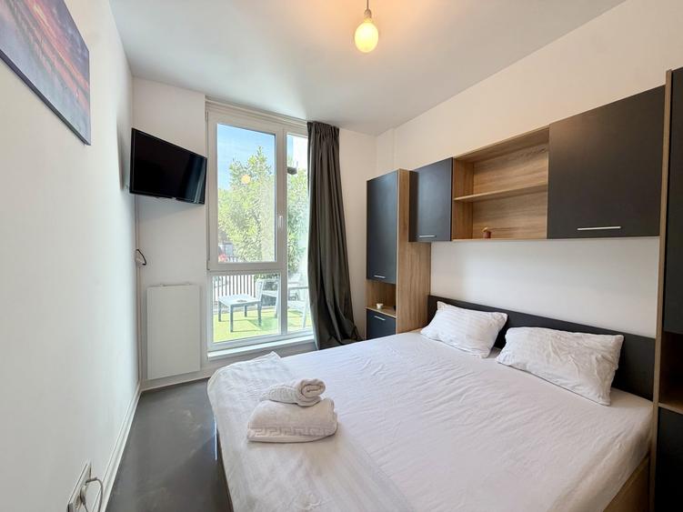 Apartament cu 3 camere decomandat, mobilat în Telegrafului
