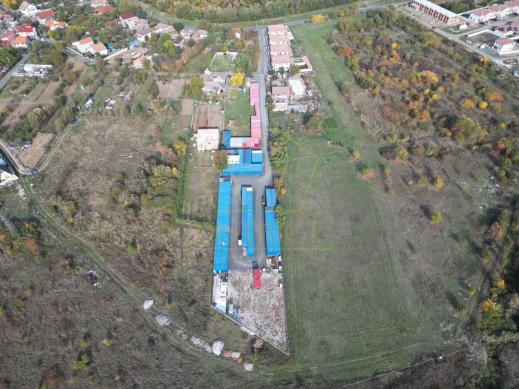 Teren Construcții intravilan de 8340 mp, în Plopi
