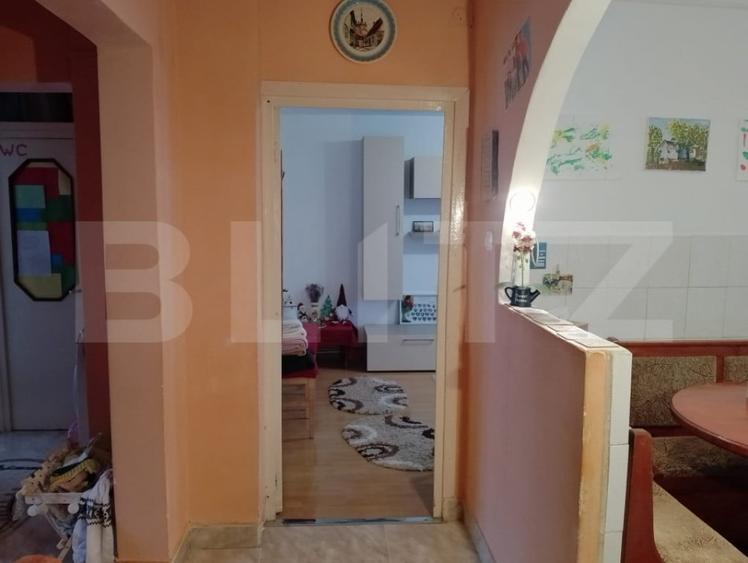 Apartament cu 3 camere decomandat în Central