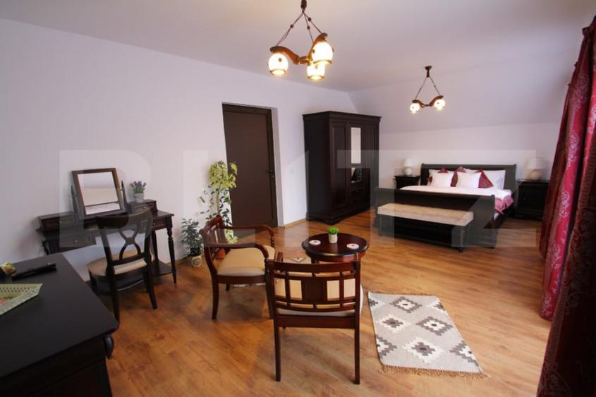 Casă cu 5 camere cu Teren 767 Mp în Central