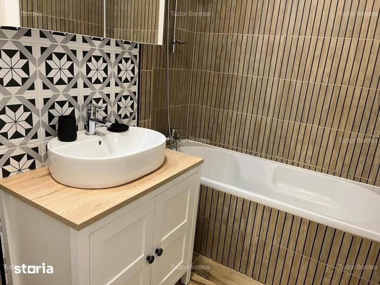 Apartament cu 2 camere decomandat în Mihai Bravu