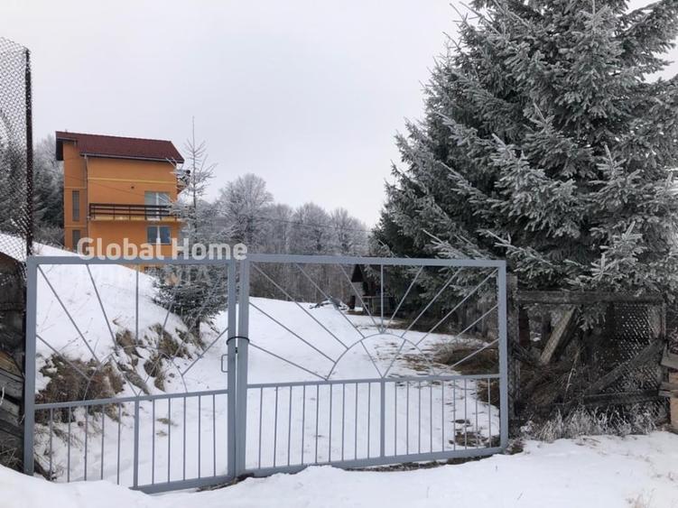 Teren Construcții intravilan de 725 mp, în Moieciu de Jos