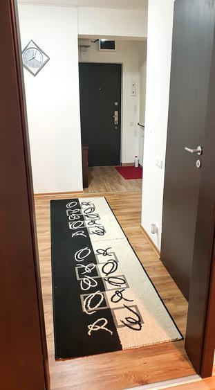 Apartament cu 2 camere decomandat în Titan