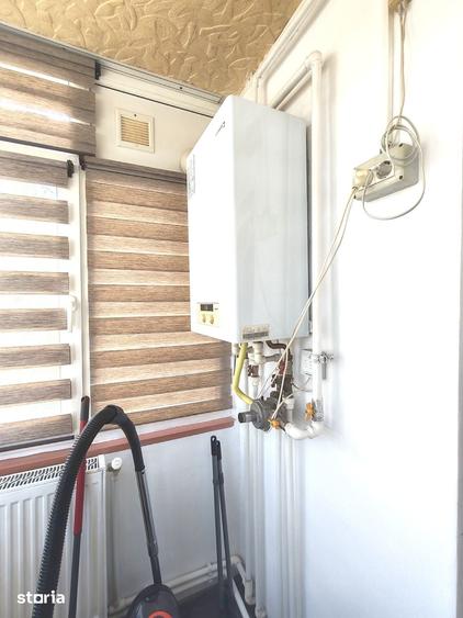 Apartament cu 2 camere decomandat în Calea București