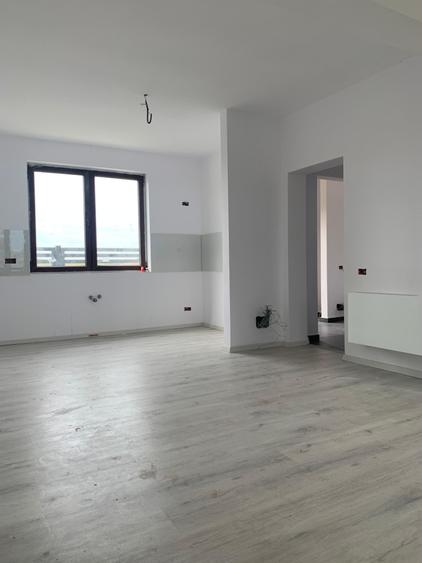Duplex cu 4 camere cu Teren 250 Mp în Corbeanca