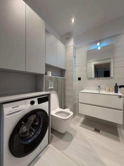 Apartament cu 3 camere semidecomandat în Pantelimon
