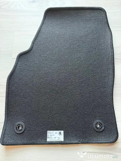 Teren de 22000 mp, în Carpen