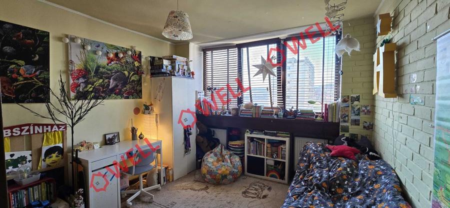Apartament cu 3 camere în Spitalului