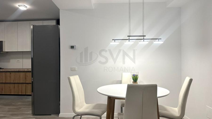 Apartament cu 3 camere semidecomandat în Herăstrău