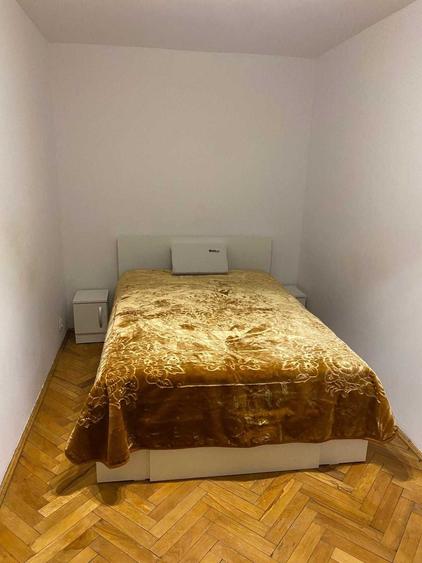 Apartament cu 2 camere semidecomandat în Exterior Vest