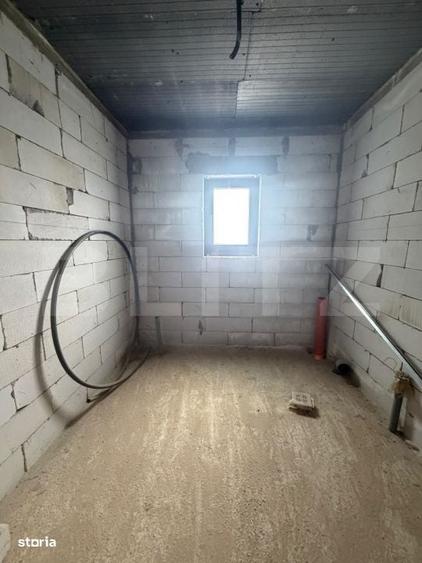 Casa de vanzare, 315 mp, 6 ari teren, 38 m front stradal, zona Plopeni - 5