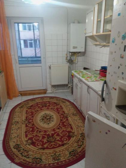 Apartament cu 2 camere decomandat în Vărsătura