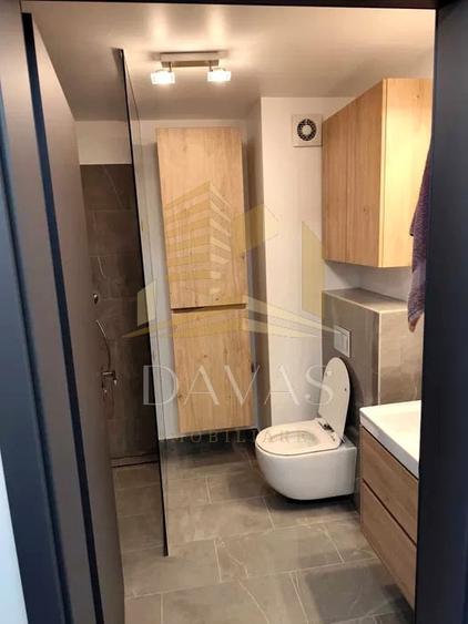 Apartament cu 2 camere semidecomandat, mobilat în Gară