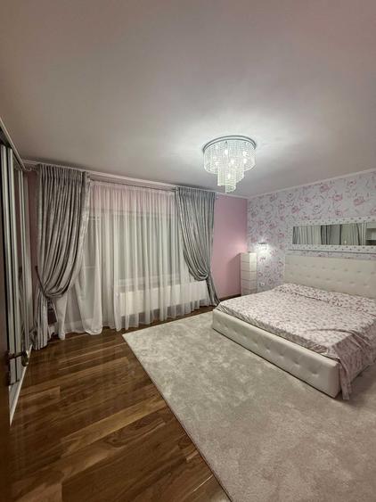 Casă cu 3 camere în Giroc