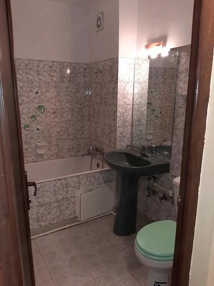 Apartament cu 2 camere semidecomandat în Țiglina 2