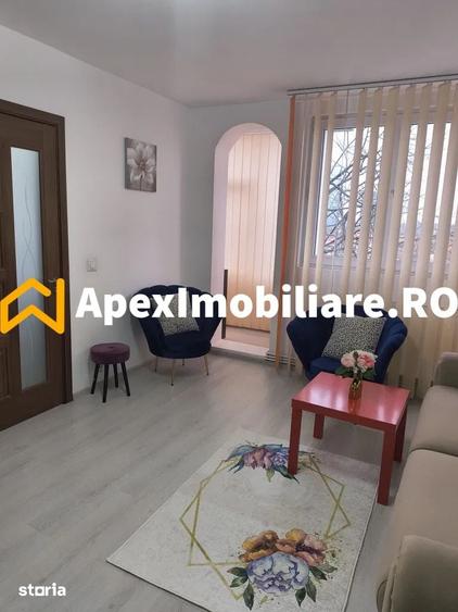 Apartament cu 2 camere semidecomandat, mobilat în Domenii