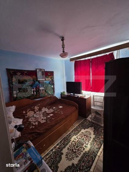 Apartament cu 3 camere semidecomandat în Micro 40