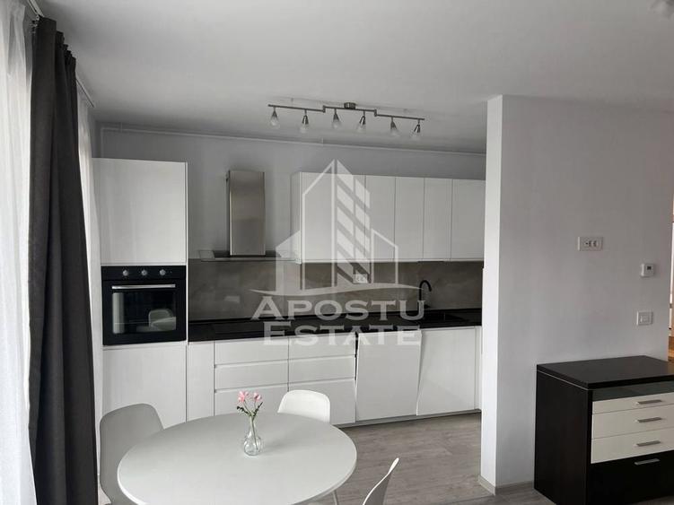Apartament cu 2 camere decomandat, mobilat în Aradului