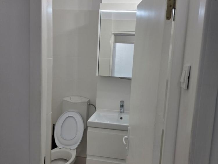 Apartament cu 3 camere decomandat în Dorobanți