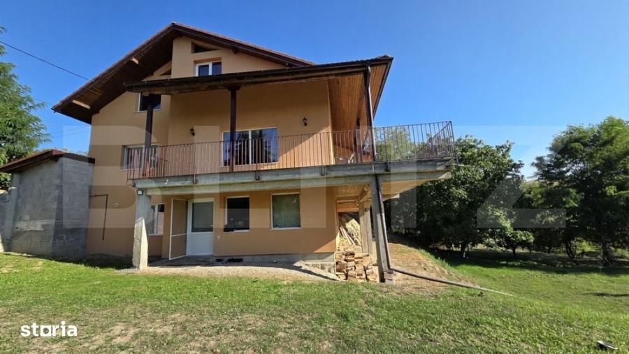 Casă cu 4 camere în Oarda