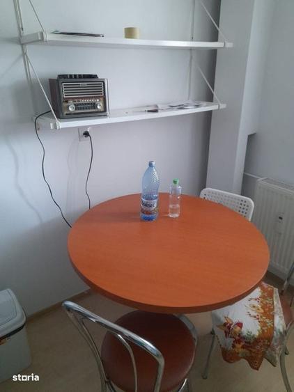 Apartament cu 3 camere decomandat în Dristor