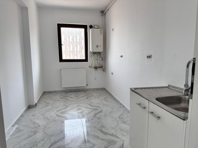 Apartament cu 3 camere în Dobroești