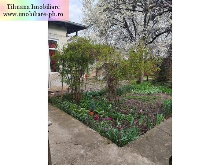 Casă individuală cu 5 camere cu Canalizare în Democrației