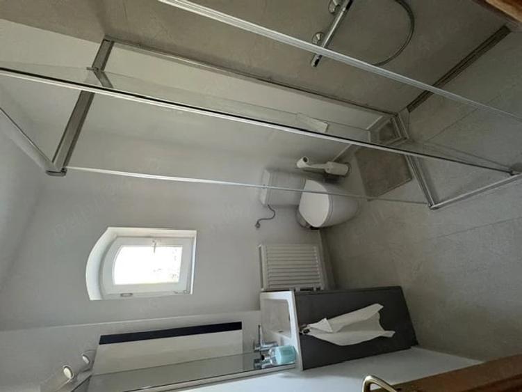 Casă cu 1 camere cu Teren 300 Mp în Băneasa