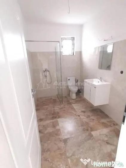 Casă cu 4 camere cu Teren 210 Mp în Rahova