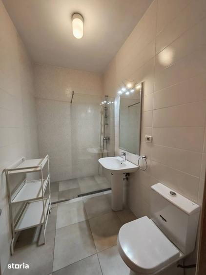 Apartament cu 3 camere decomandat în Pipera