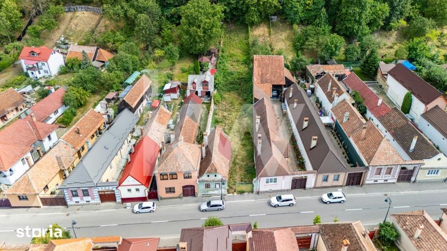 Casă cu 1 camere cu Teren 896 Mp în Caragiale